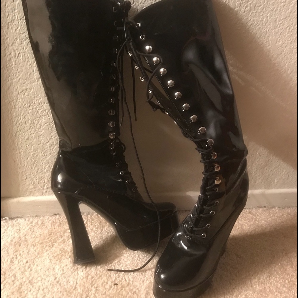 Black boots